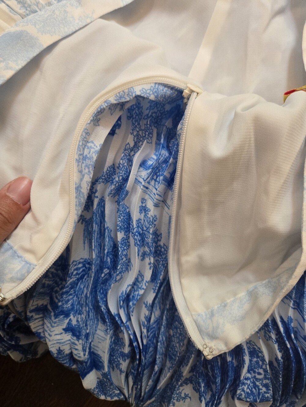 Catherine Malandrino Blue Pleated Maxi Skirt NWT Size 6 Ombre - Picture 9 of 13